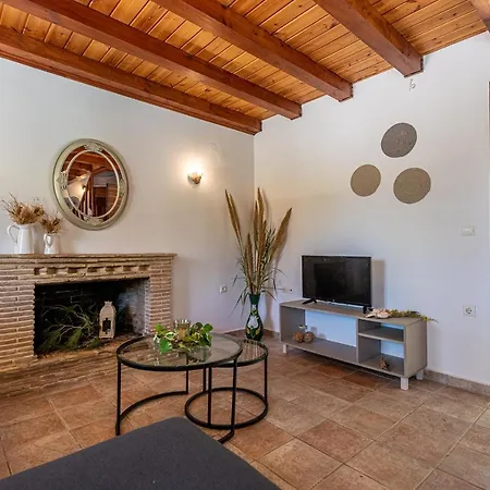 Casa Koukounaria * Литакия