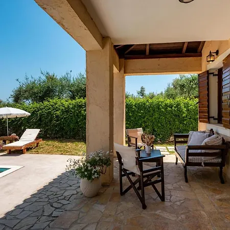 Casa Koukounaria * Литакия