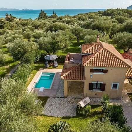 Casa Koukounaria Villa *